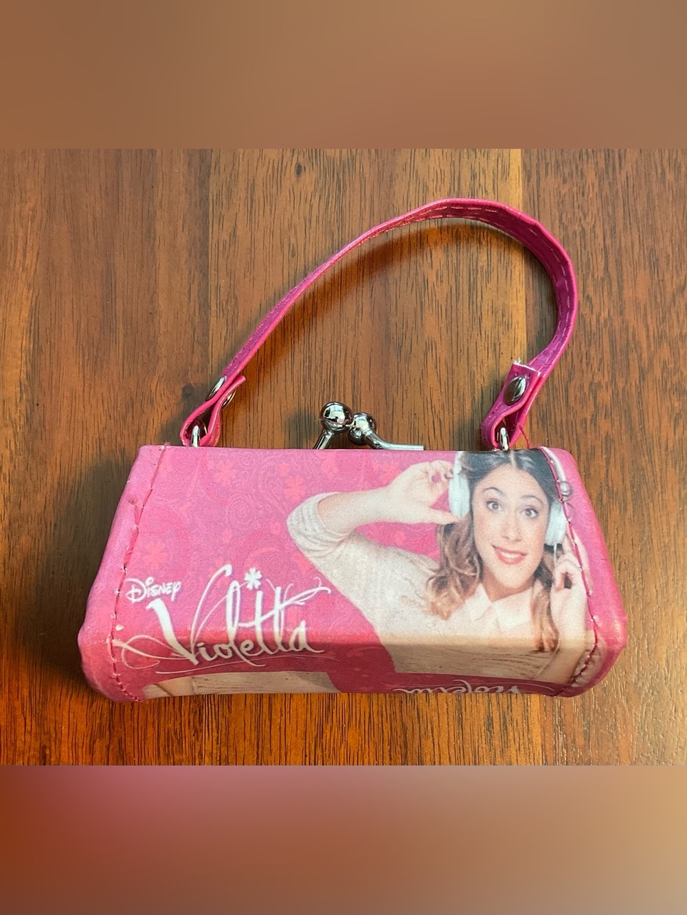 Disney Violetta Mini Lipstick or Coin Case - Picture 2 of 9